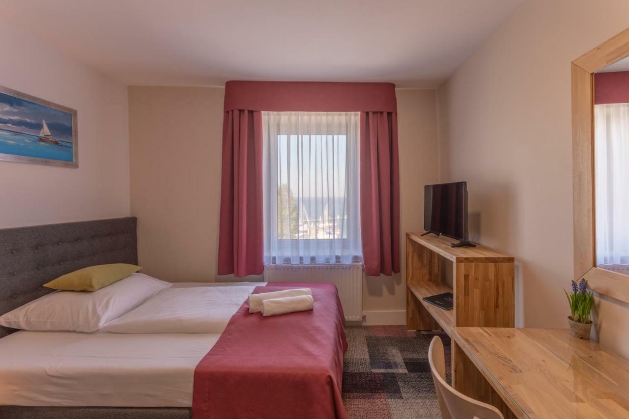 Marina Pallatium Premium Floor Kamien Pomorski Buitenkant foto