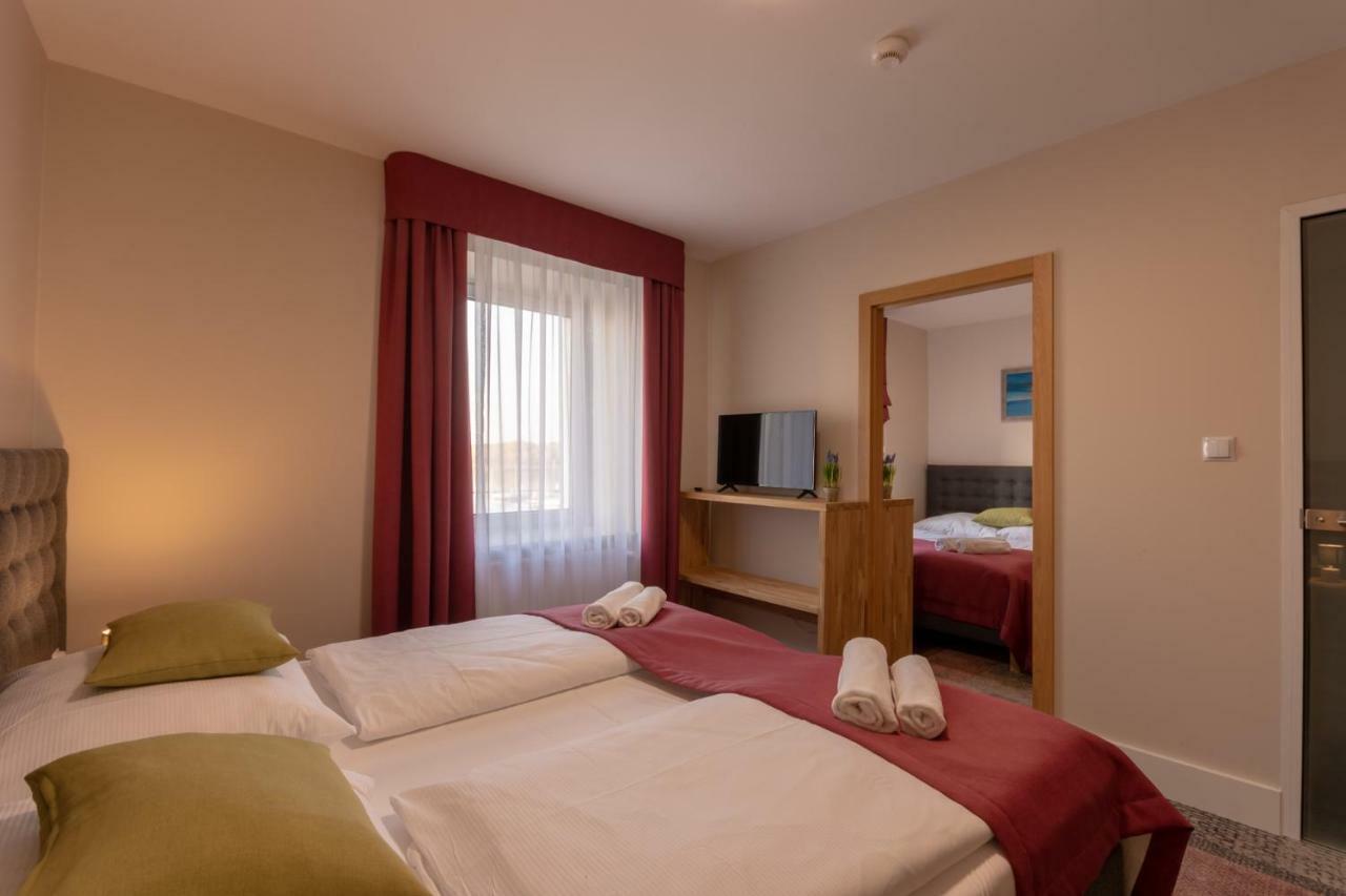 Marina Pallatium Premium Floor Kamien Pomorski Buitenkant foto