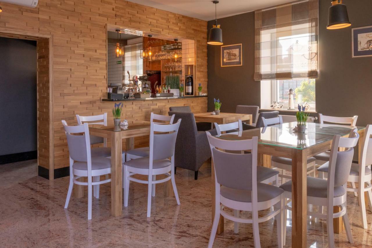 Marina Pallatium Premium Floor Kamien Pomorski Buitenkant foto